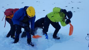 Avalanche digging